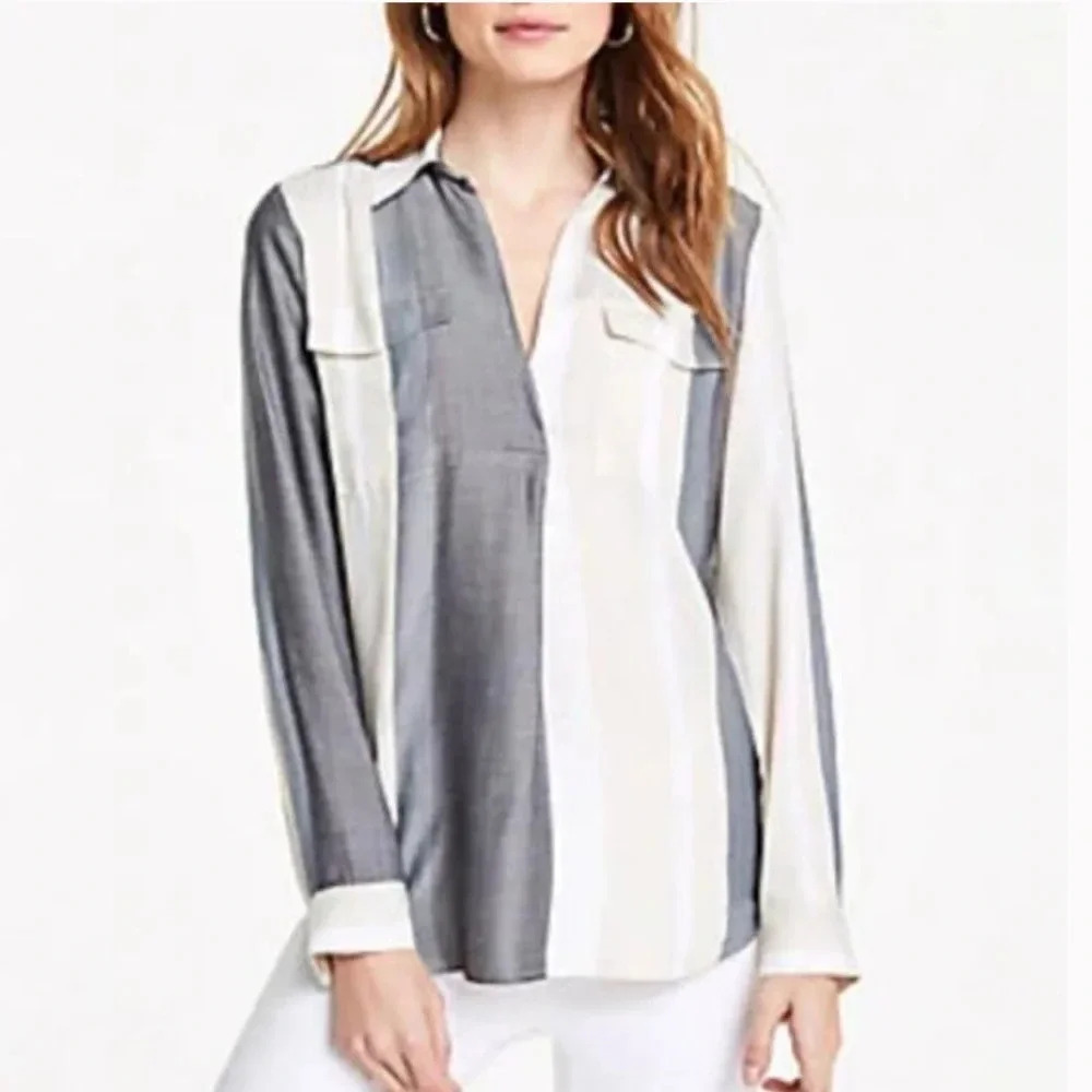Ann Taylor office workwear Gray Cream Deep Delphinium Striped Camp Shirt size S